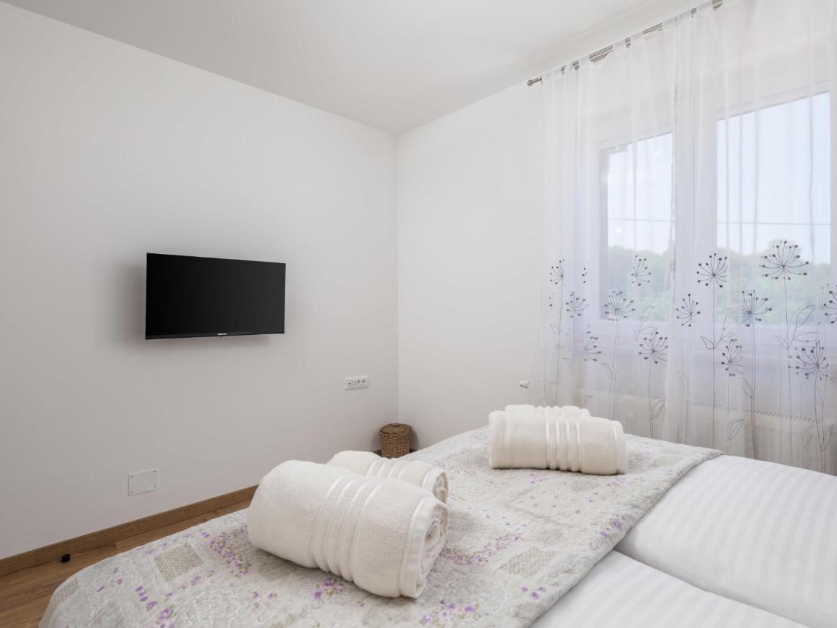 Villa Matea - Mlk150 By Interhome Dobrinj Buitenkant foto